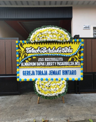 Papan Bunga Duka di Payakumbuh Barat
